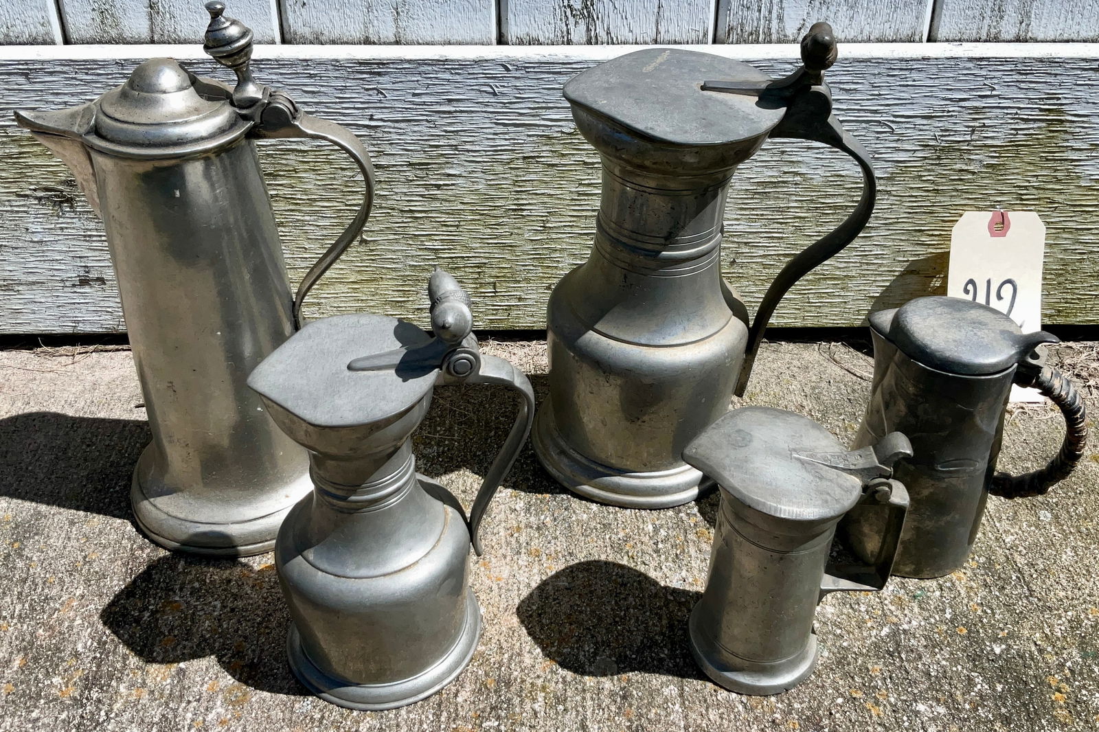 5 PC PEWTER TANKARDS/SYRUP PITCHERS. (1 of 6)