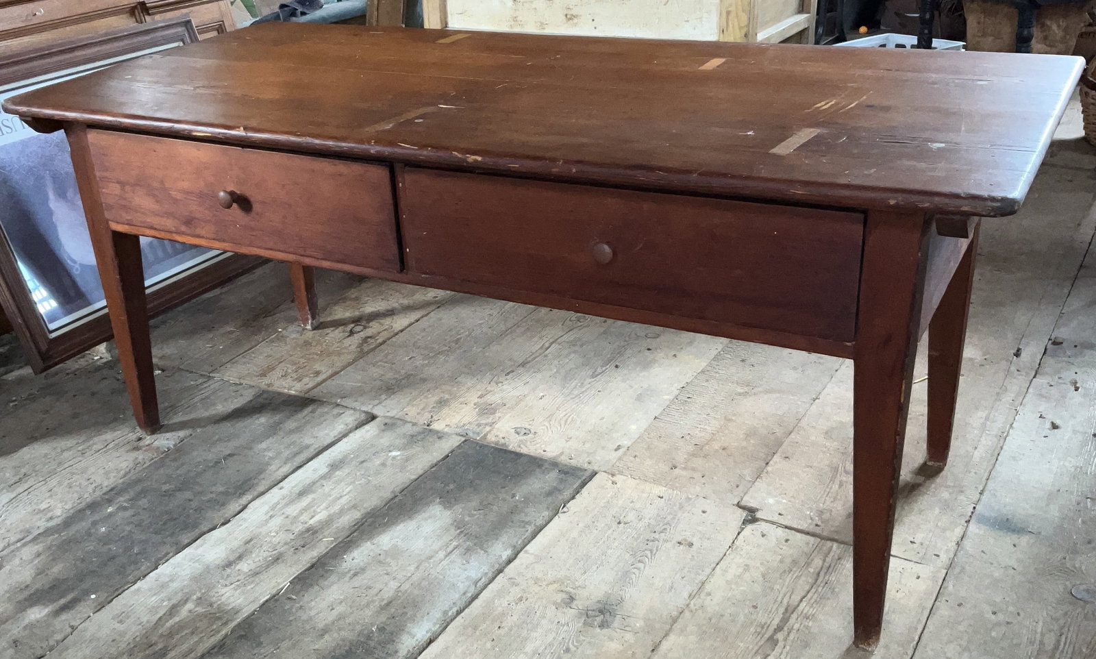 ANTIQUE TWO DRAWER PINE FARM TABLE. (1 of 7)