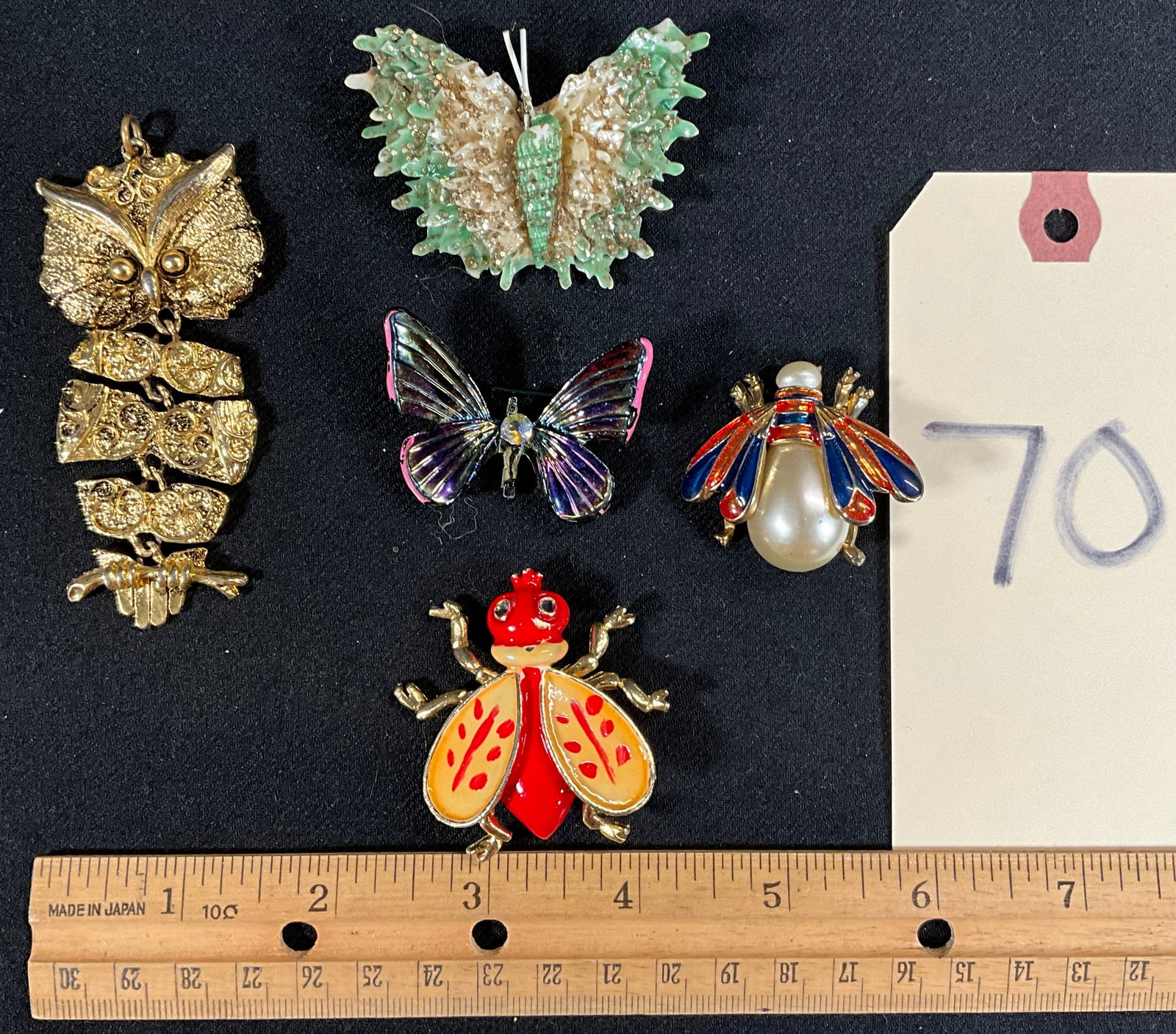 5 PIECE OWL OWL, BUTERFLY, AND BEETLE BROOCHES.: 5 PIECE OWL OWL, BUTERFLY, AND BEETLE BROOCHES. FROM WEISS AND OTHERS. Condition All property is sold in "as is" condition and all sales are final. Teel Auctions and its consignor make no representati