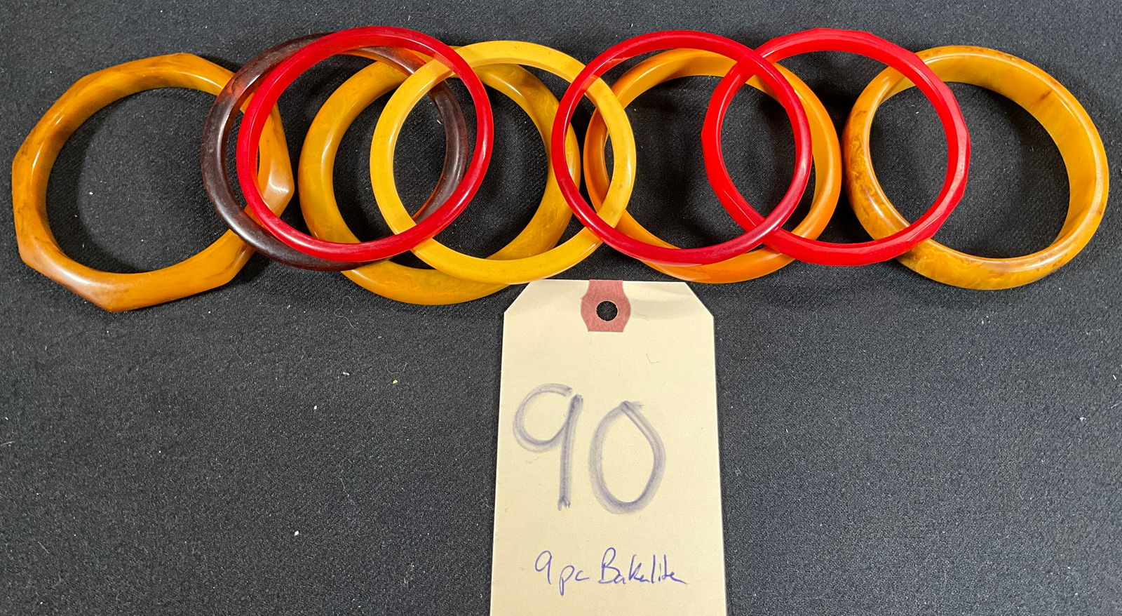9 PC ASSORTED COLOR BAKELITE BRACELETS. (1 of 3)