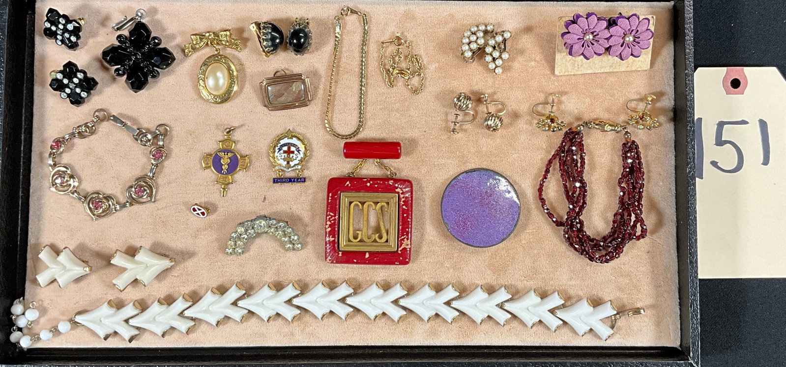 LARGE LOT OF ASSORTED BRACELETS, EARRINGS, PENDANTS, AND MORE.: LARGE LOT OF ASSORTED BRACELETS, EARRINGS, PENDANTS, AND MORE. Condition All property is sold in "as is" condition and all sales are final. Teel Auctions and its consignor make no representations or w
