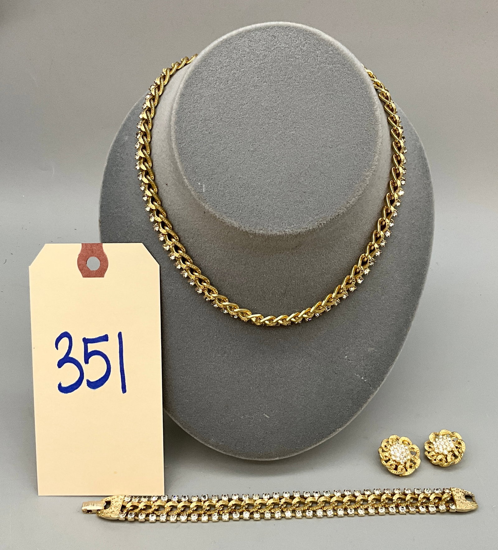 5 PC CLEAR GEMSTONE ENCRUSTED JEWELRY SET.: 5 PC CLEAR GEMSTONE ENCRUSTED JEWELRY SET. Condition All property is sold in "as is" condition and all sales are final. Teel Auctions and its consignor make no representations or warranties, express o