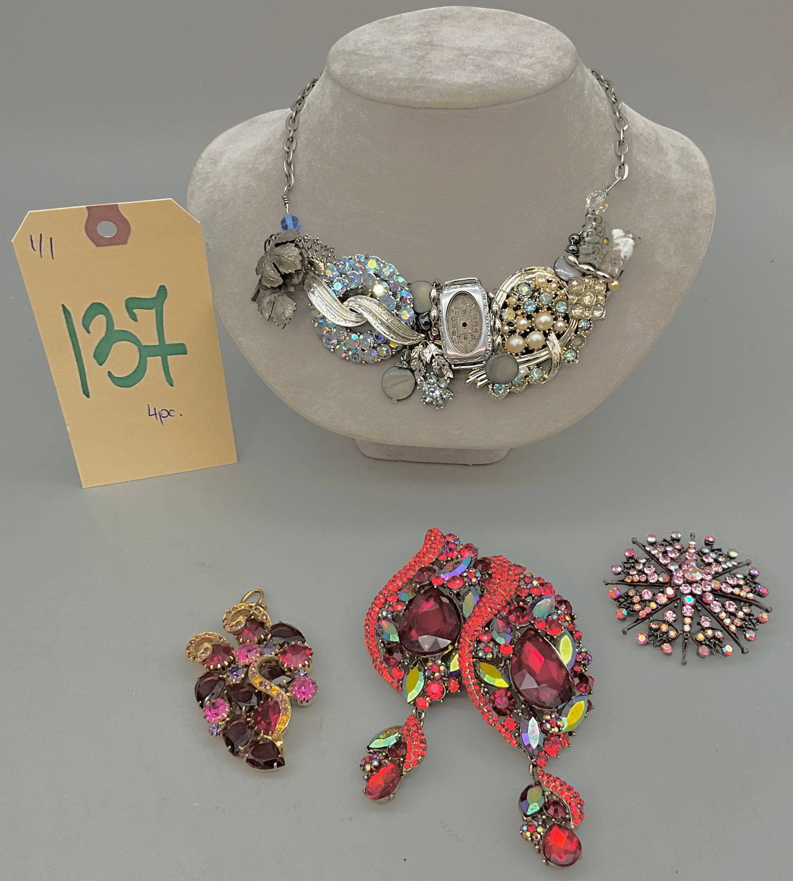 SARAH JANE SIGNED NECKLACE WITH UNSIGNED PENTANT, PIN, AND MORE.: SARAH JANE SIGNED NECKLACE WITH UNSIGNED PENTANT, PIN, AND MORE. Condition All property is sold in "as is" condition and all sales are final. Teel Auctions and its consignor make no representations or