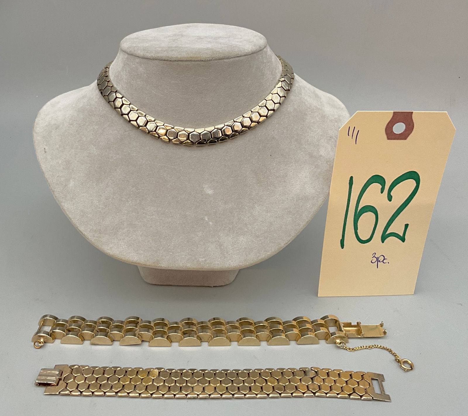 3 PC HONEYCOMB AND MORE BRACELETS AND NECKLACE FROM REINAD AND OTHERS. (1 of 5)