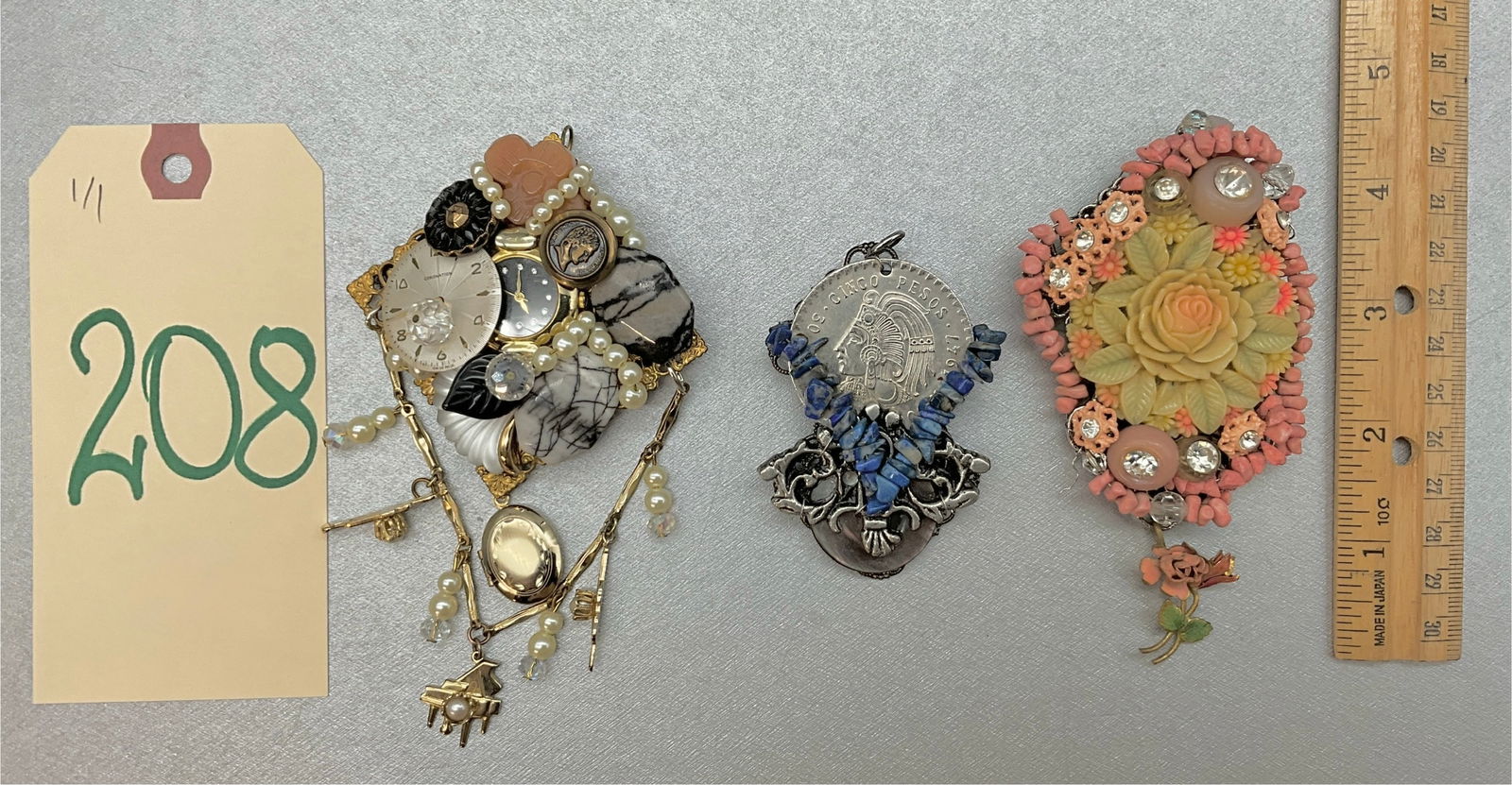 THREE PIECE SARAH JANE SIGNED MOSAIC BROOCHES. (1 of 1)