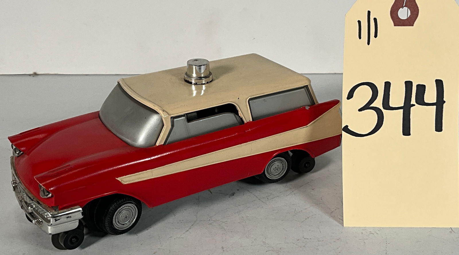 LIONEL EXECUTIVE INSPECTION CAR NO 68. (1 of 4)