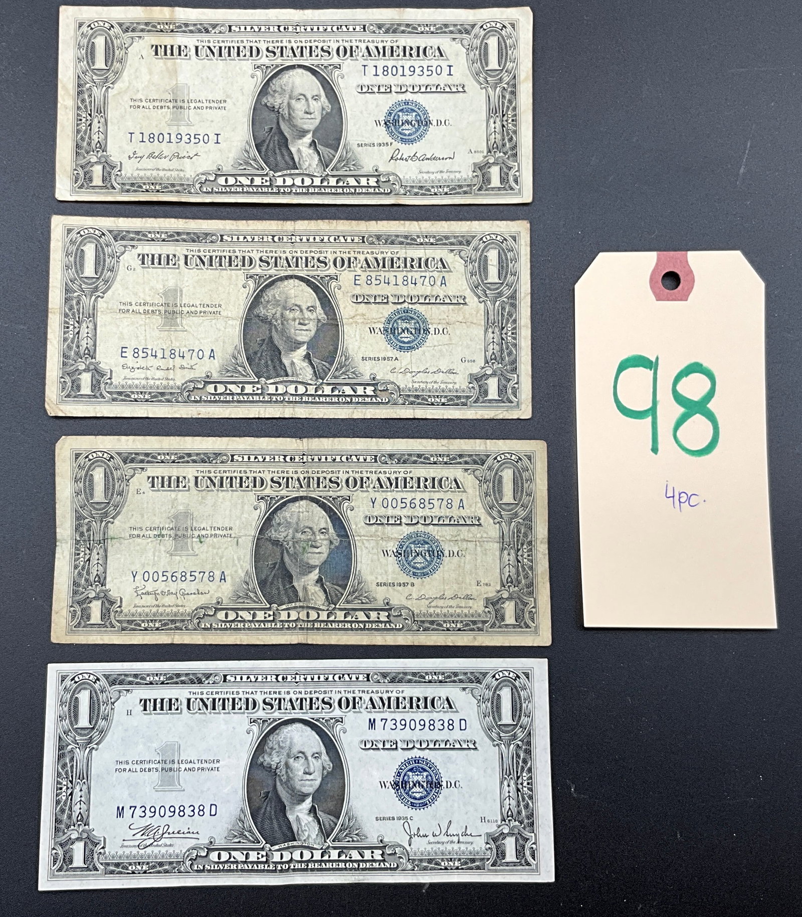 4 PC $1 SILVER CERTIFICATES. (1 of 5)