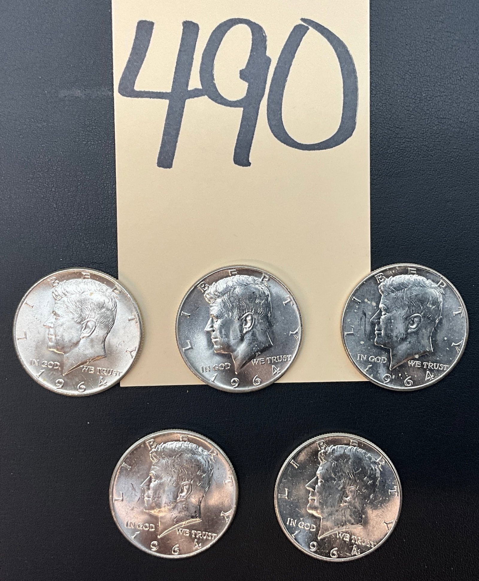 5 Pc. 1964 Kennedy Silver Half Dollars. (1 of 3)