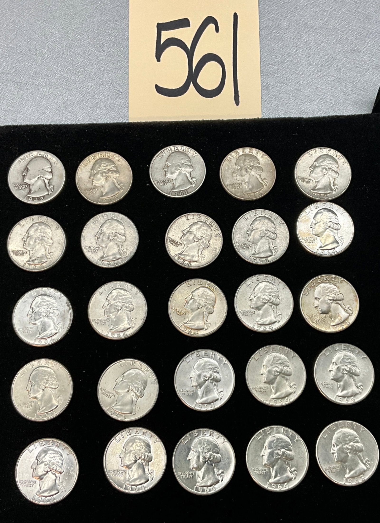 25 Pc 1963 Washington Silver Quarters. (1 of 4)
