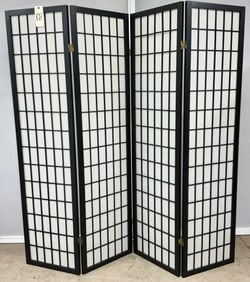 4 PANELED MODERN DRESSING SCREEN.