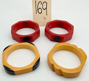 4 PC VINTAGE DECORATED BAKELITE BRACELETS.