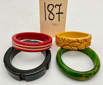 VINTAGE GREEN, YELLOW, AND RED BAKELITE BRACELETS.