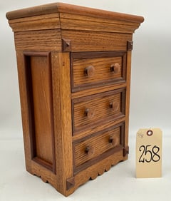 VINTAGE DECORATED OAK TRINKET CHEST.