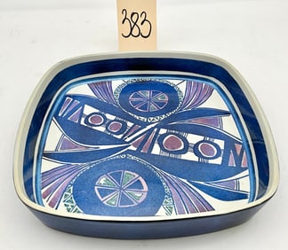 SIGNED ROYAL COPENHAGEN LIMITED EDITION MODERN BLUE AND WHITE DISH.