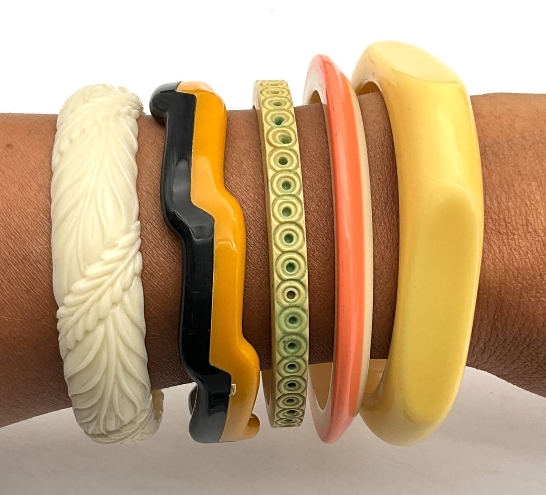 Vintage Bakelite Bangles with Various Designs (1 of 2)