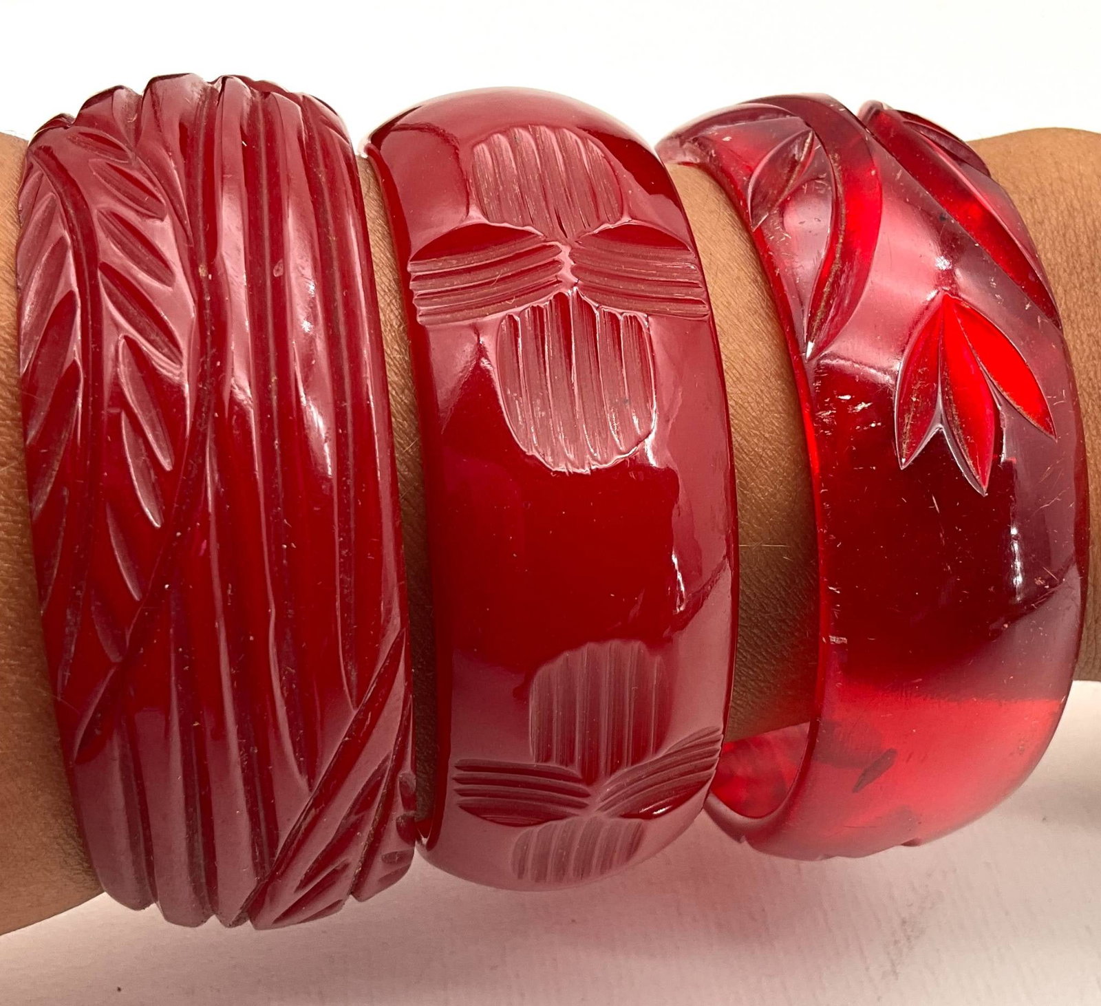 3 Carved Red Bakelite Bangles, 1 Inch by 2.5 Inch Diameter (1 of 2)