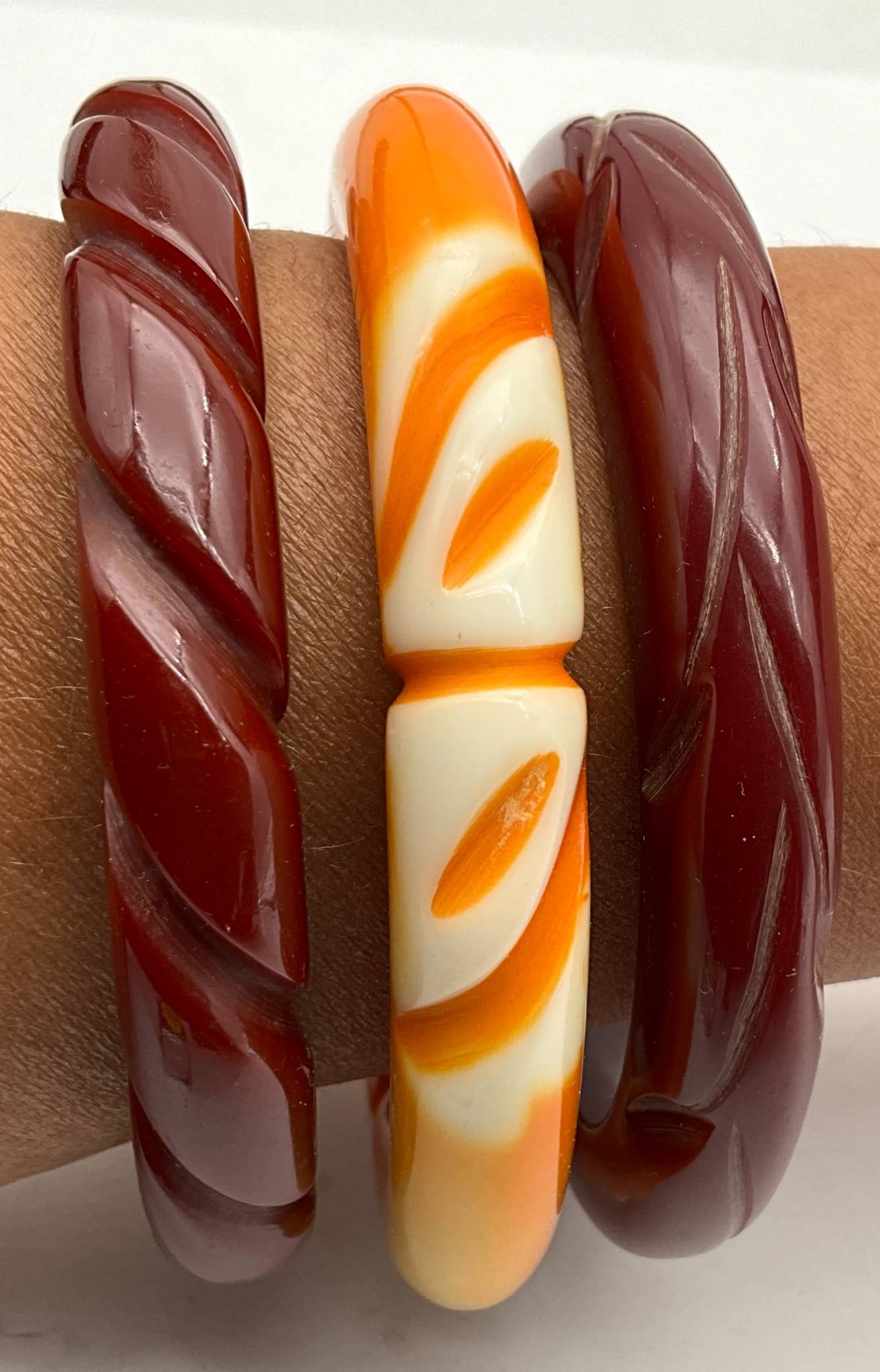 Three Vintage Carved Bakelite Bangle Bracelets (1 of 2)