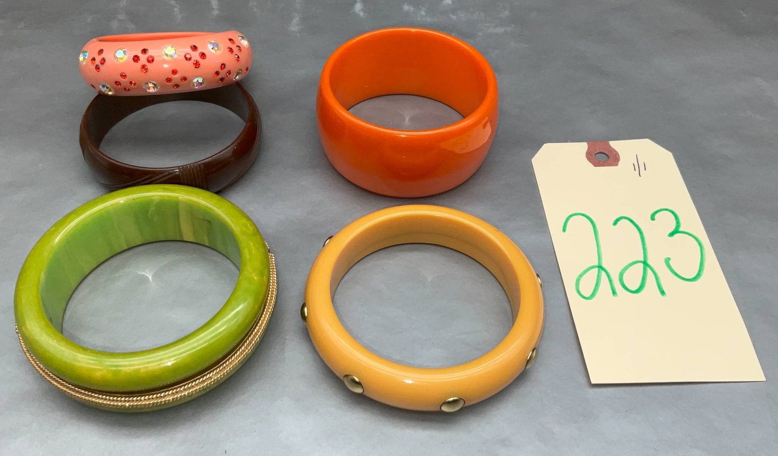 5 Pc Bakelite and Mixed Material Bracelets Set (1 of 2)