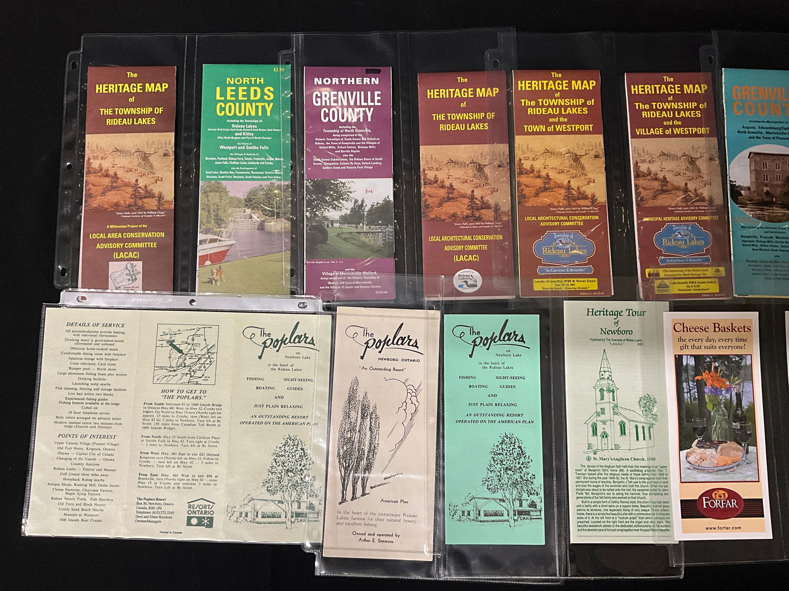 A Collection of Vintage Postcards and Ontario Travel Paper Ephemera - 3