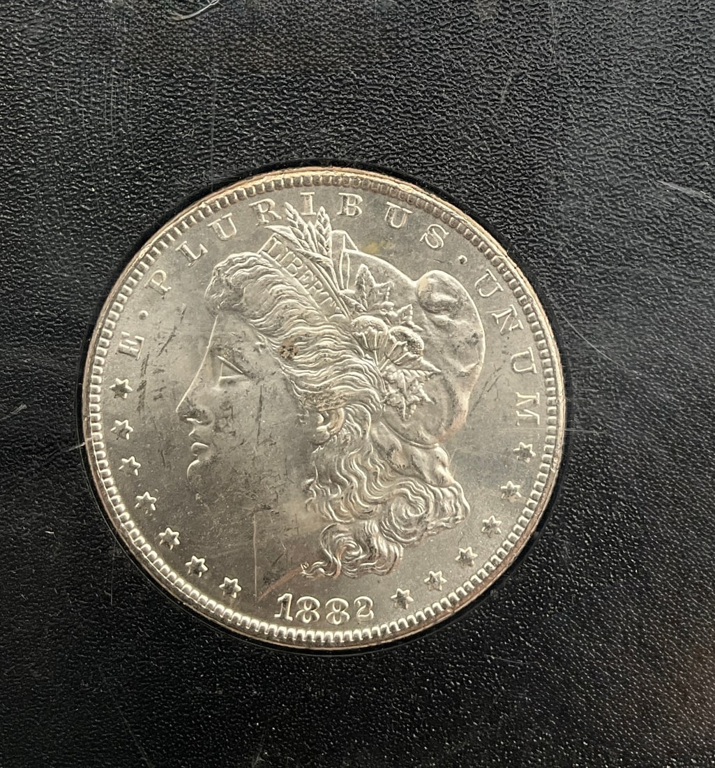 US 1882-CC Morgan Silver Dollar, Silver, KM-110 - 2