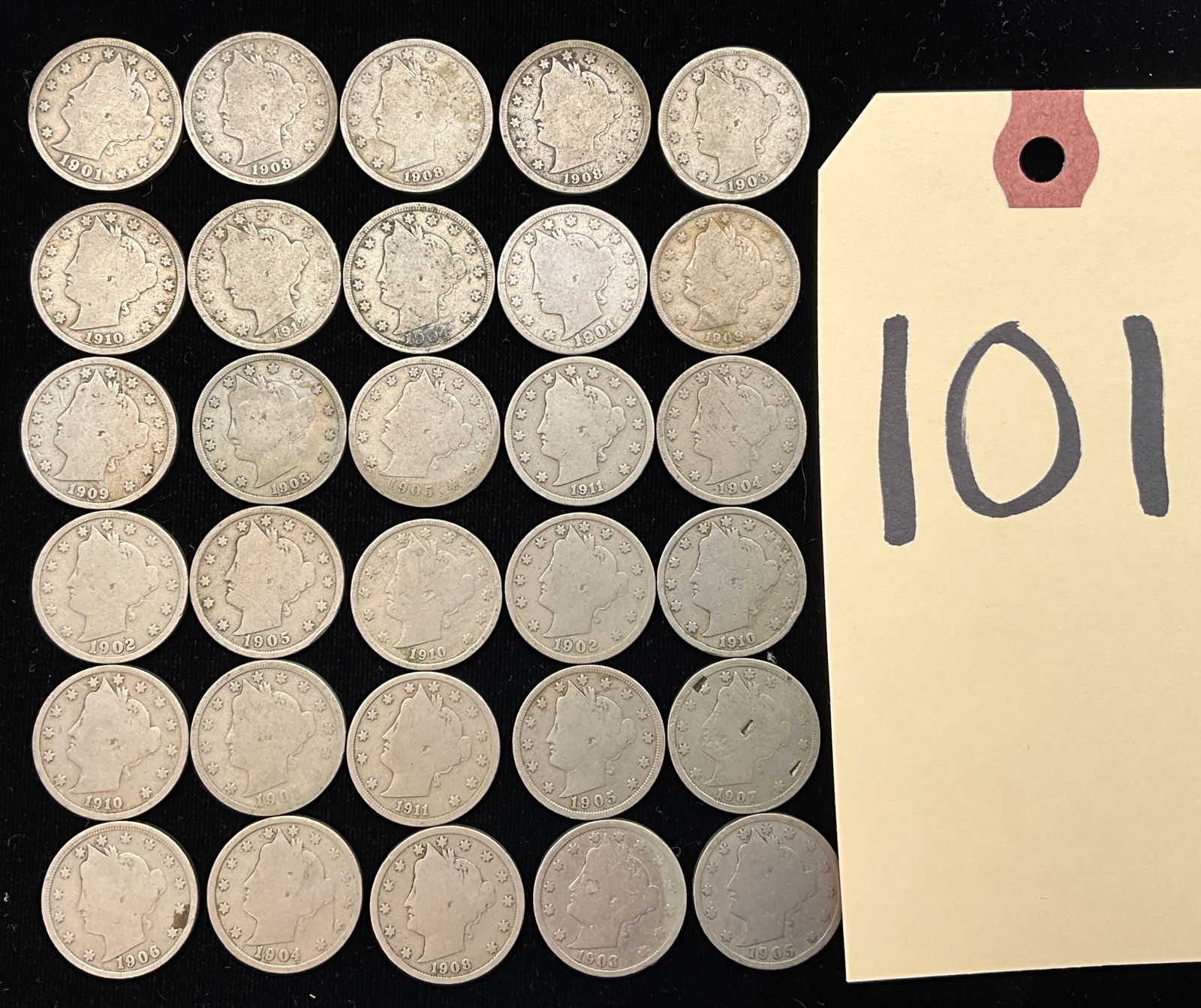 US 1901-1912 A Group of Liberty Head Nickels, Copper-Nickel, KM-112: KM-112. Designer: Charles E. Barber. Philadelphia Mint. Liberty Head obverse / V-Wreath reverse. This lot consists of a group of Liberty Head nickels. Struck at the Philadelphia Mint, these copper-nic