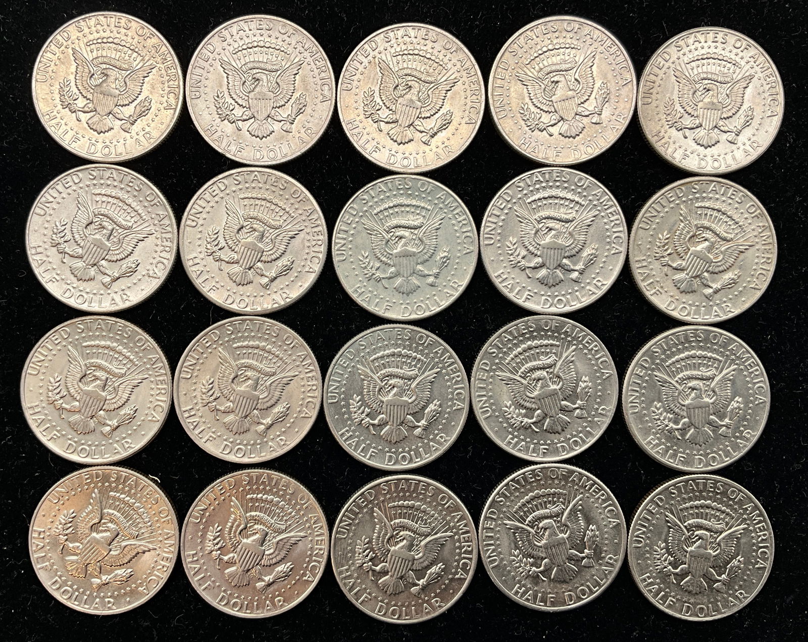 US 1972 A Collection of Kennedy Half Dollars, Copper-Nickel Clad, KM-202b - 3