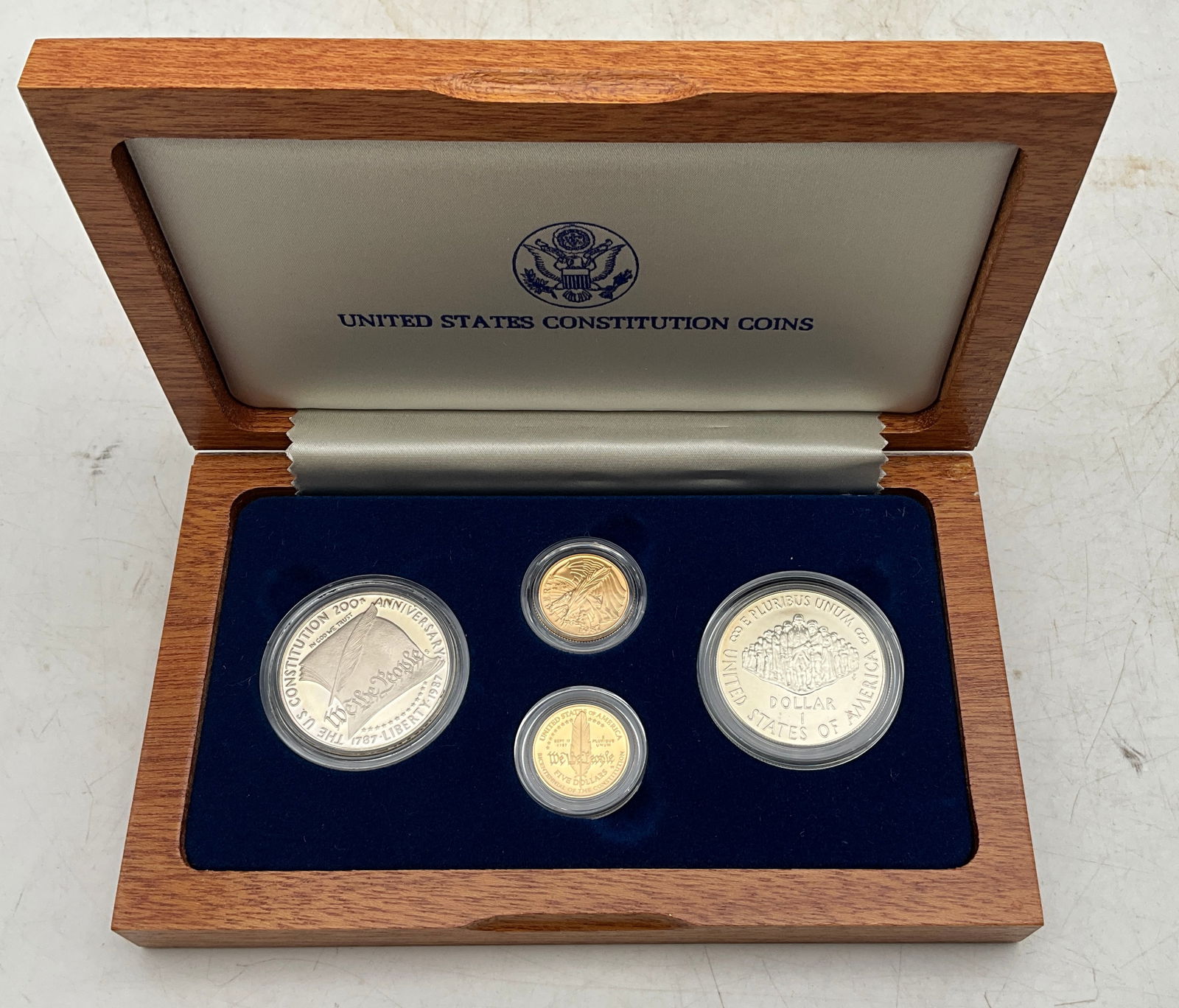 US 1987 Constitution Bicentennial 4-Coin Set, Gold and Silver, KM-220/221 - 2