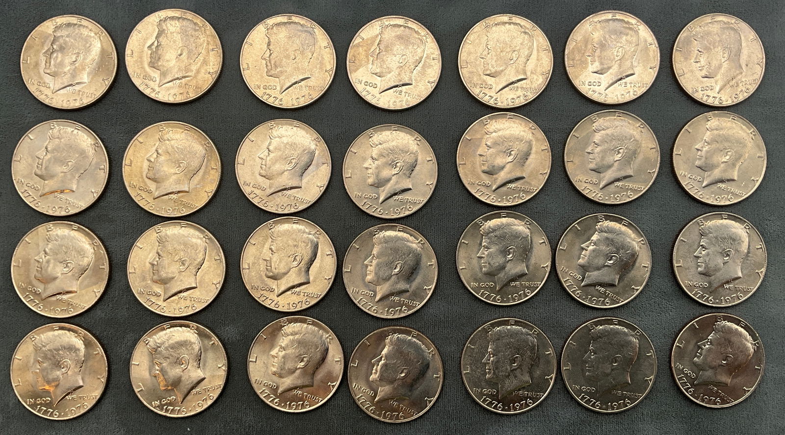 US 1776-1976, A Lot of Half Dollars, Copper-Nickel Clad, KM-205 - 2