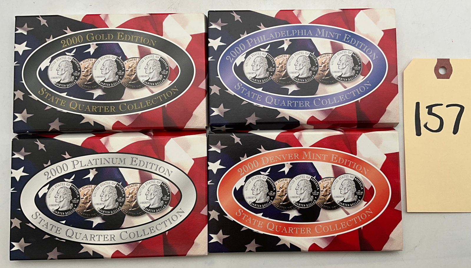 US 2000 25 Cents, Clad/Gold/Platinum Layered, KM-306-310: A collection of US State Quarter sets issued in 2000. This lot includes Philadelphia Mint, Denver Mint, Gold Edition, and Platinum Edition sets. Each set contains five coins representing the states of