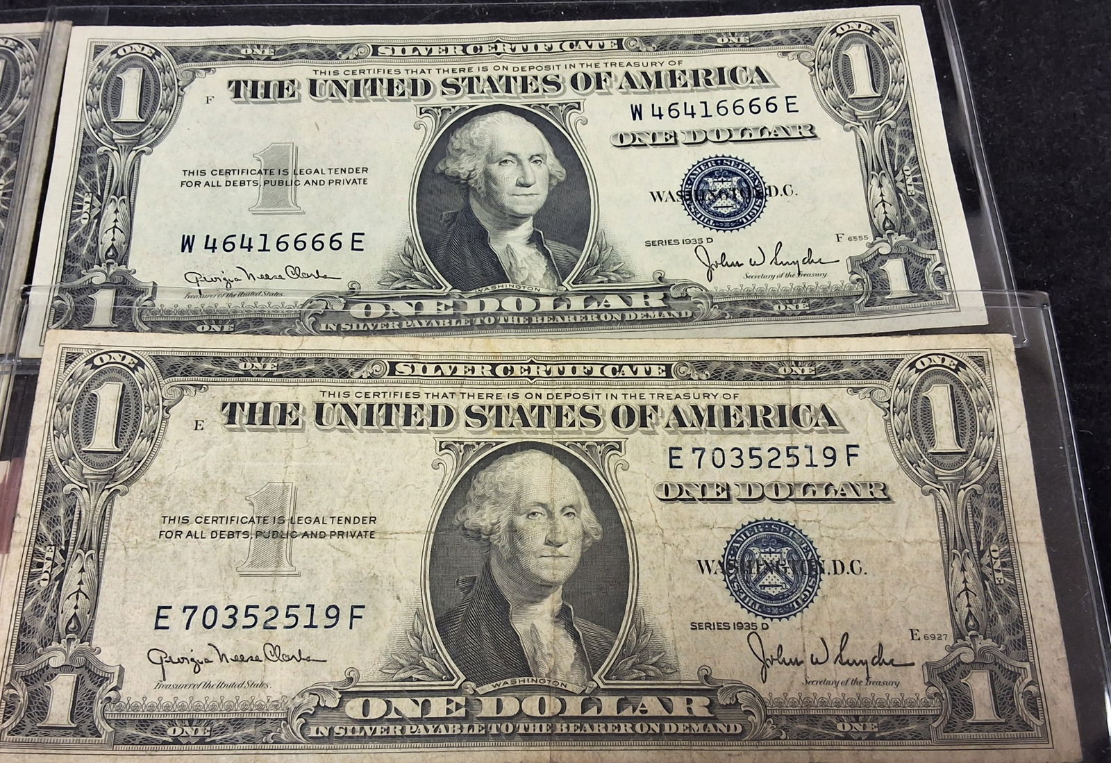 US 1935 Series $1 Silver Certificates, A Group of 4 Banknotes - 3