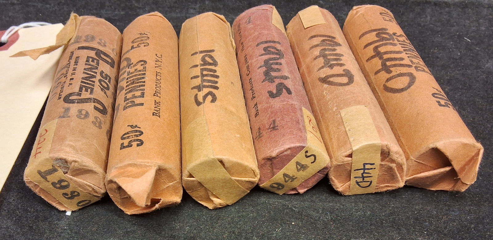 US 1930-1944 Lincoln Wheat Cents, Copper, A Group of Rolls - 2
