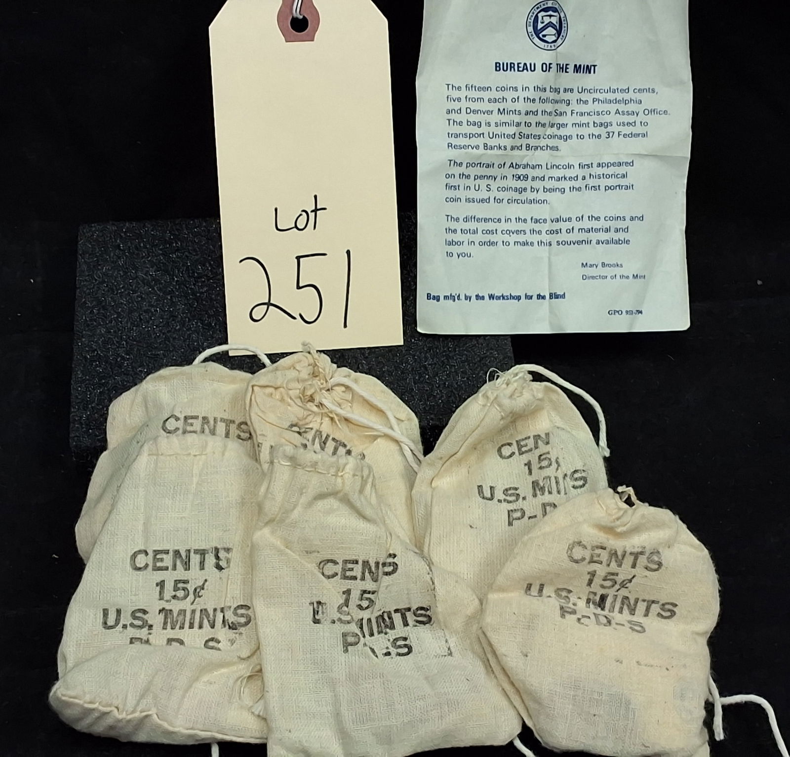 US 1973 Lincoln Memorial Cents, Copper-Zinc (1 of 3)