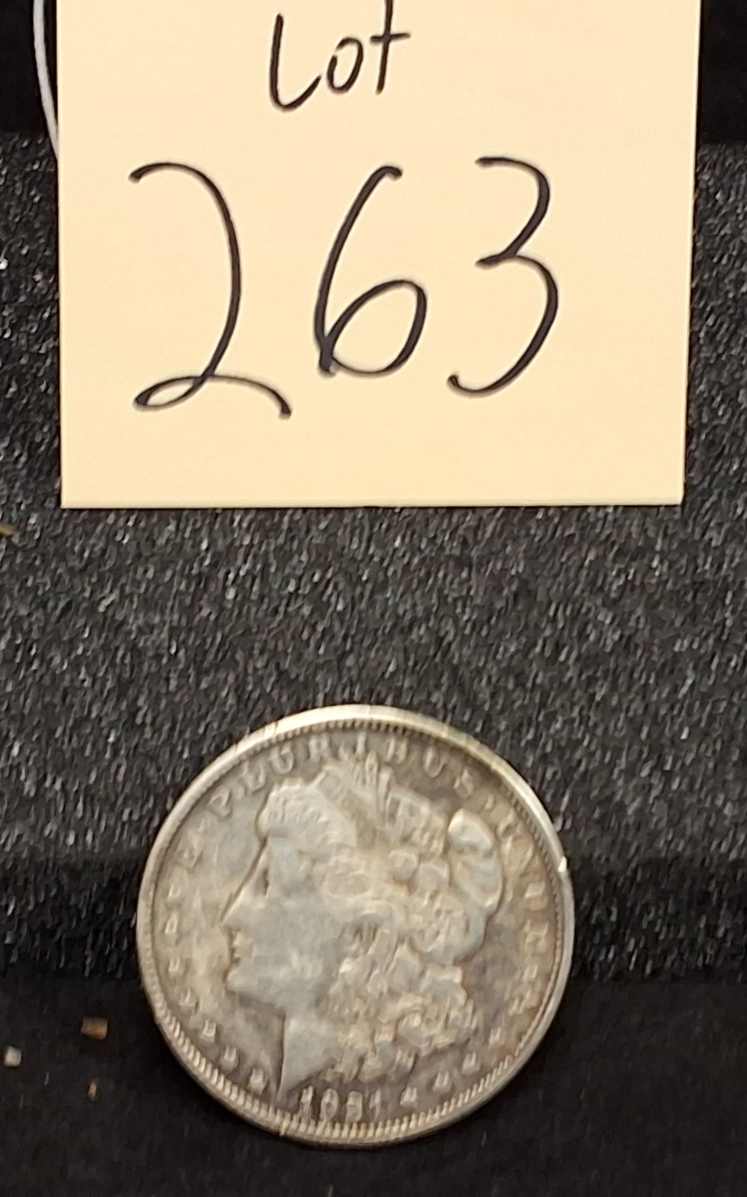 US 1921 Morgan Silver Dollar, KM-110 (1 of 3)