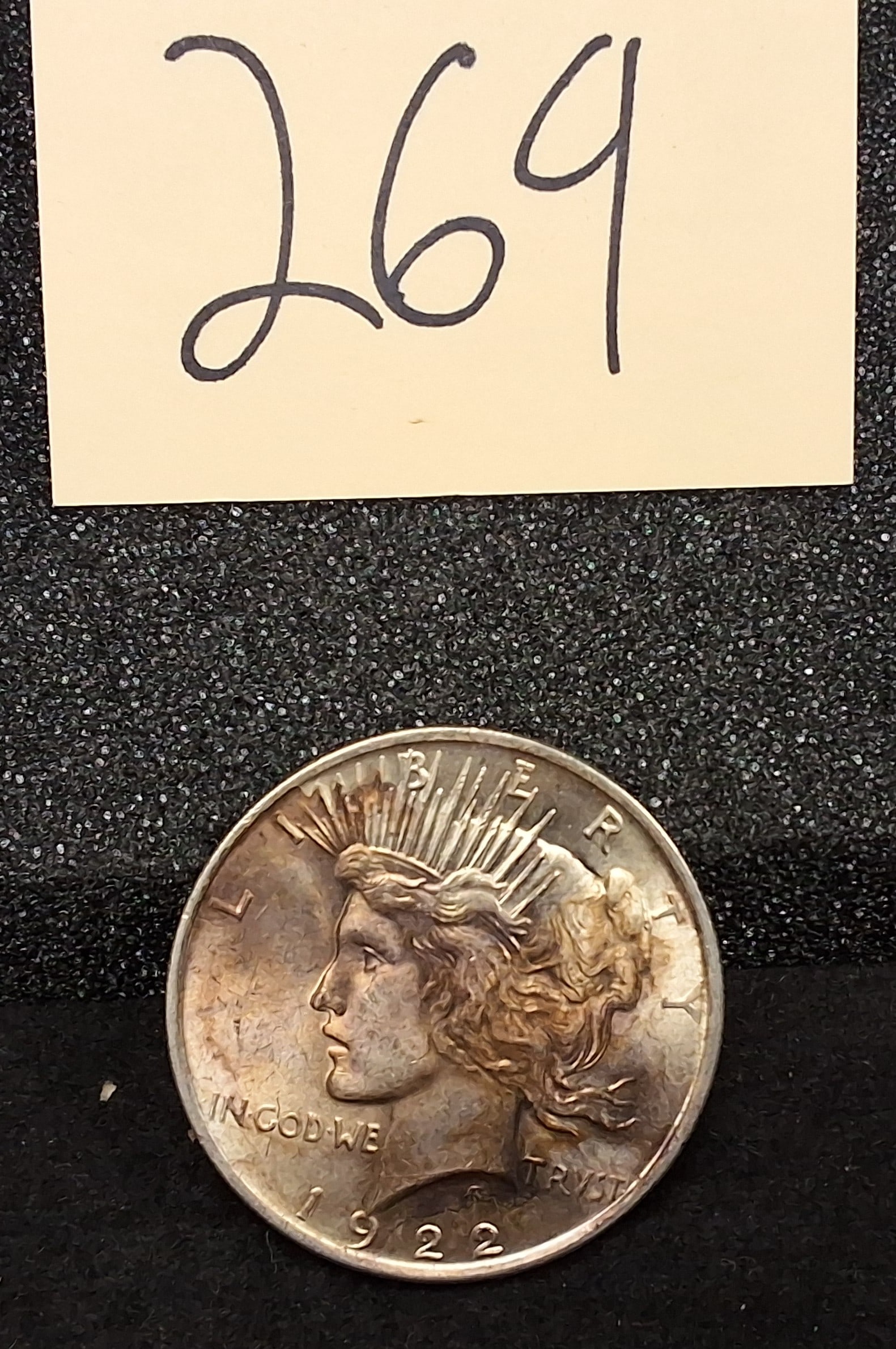 US 1922 Peace Dollar, Silver, KM-150: Catalog number: KM-150. Designer: Anthony de Francisci. Philadelphia Mint. Peace / Eagle. Key identifier: no mint mark. High mintage year with over 51 million struck at the Philadelphia