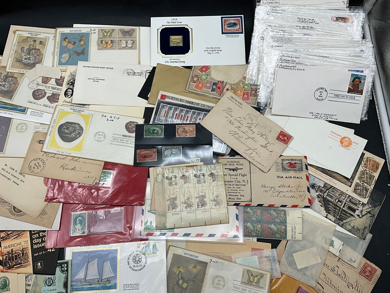 A Collection of US and International Philatelic Items, 1893-1994 - 4