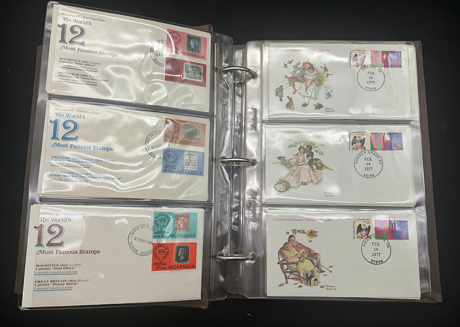 Fleetwood, A Pair of Yorktown First Day Cover Collection Binders, 1976-1981 - 7