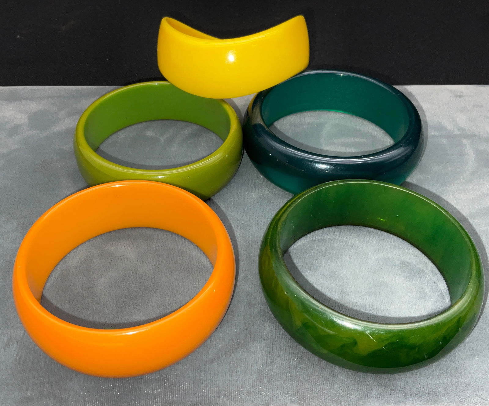Bakelite Bangle Bracelets, Multi-Color Marbled and Solid Set - 2