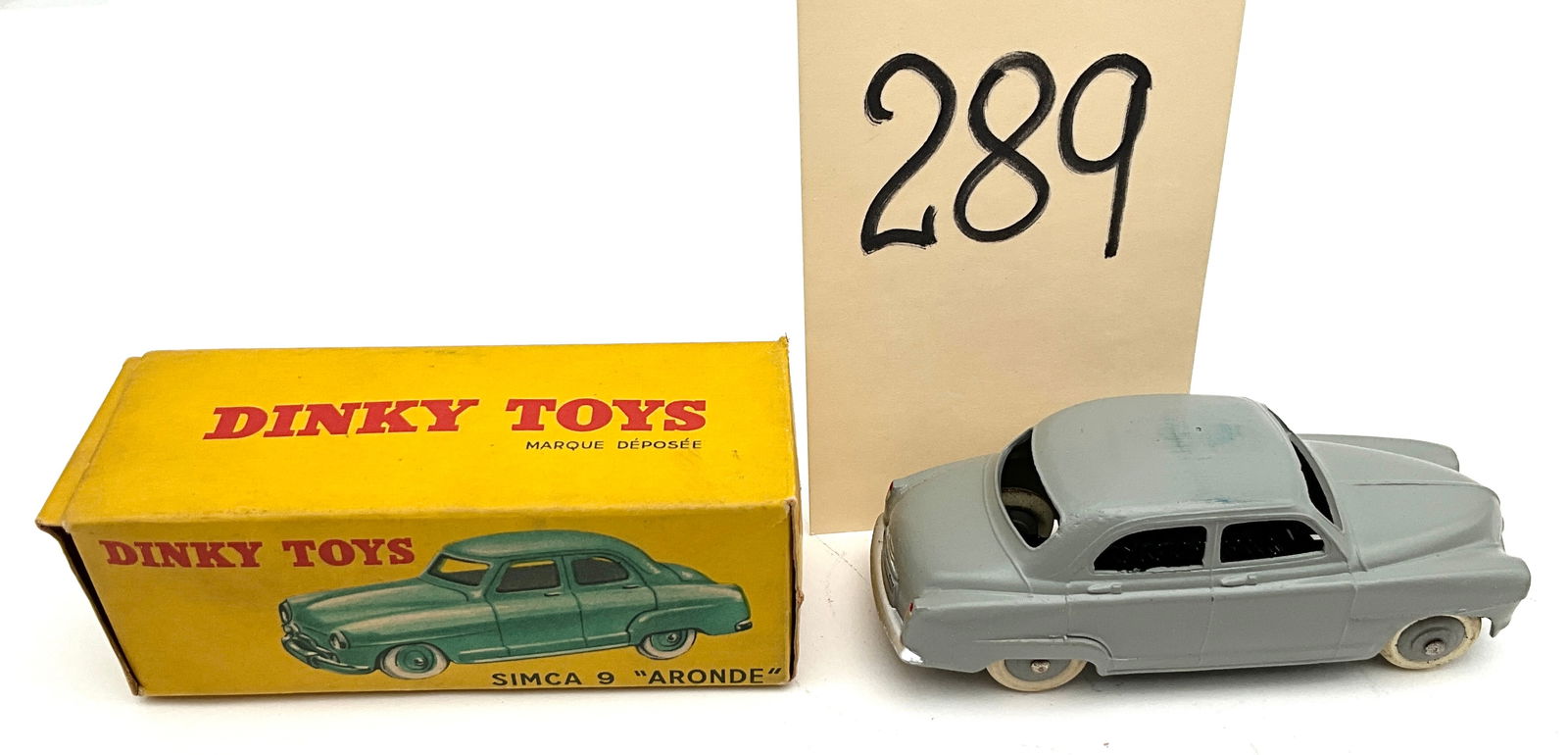 Dinky Toys France Simca 9 Aronde No. 24U with Original Box, circa 1954-1959 (1 of 5)