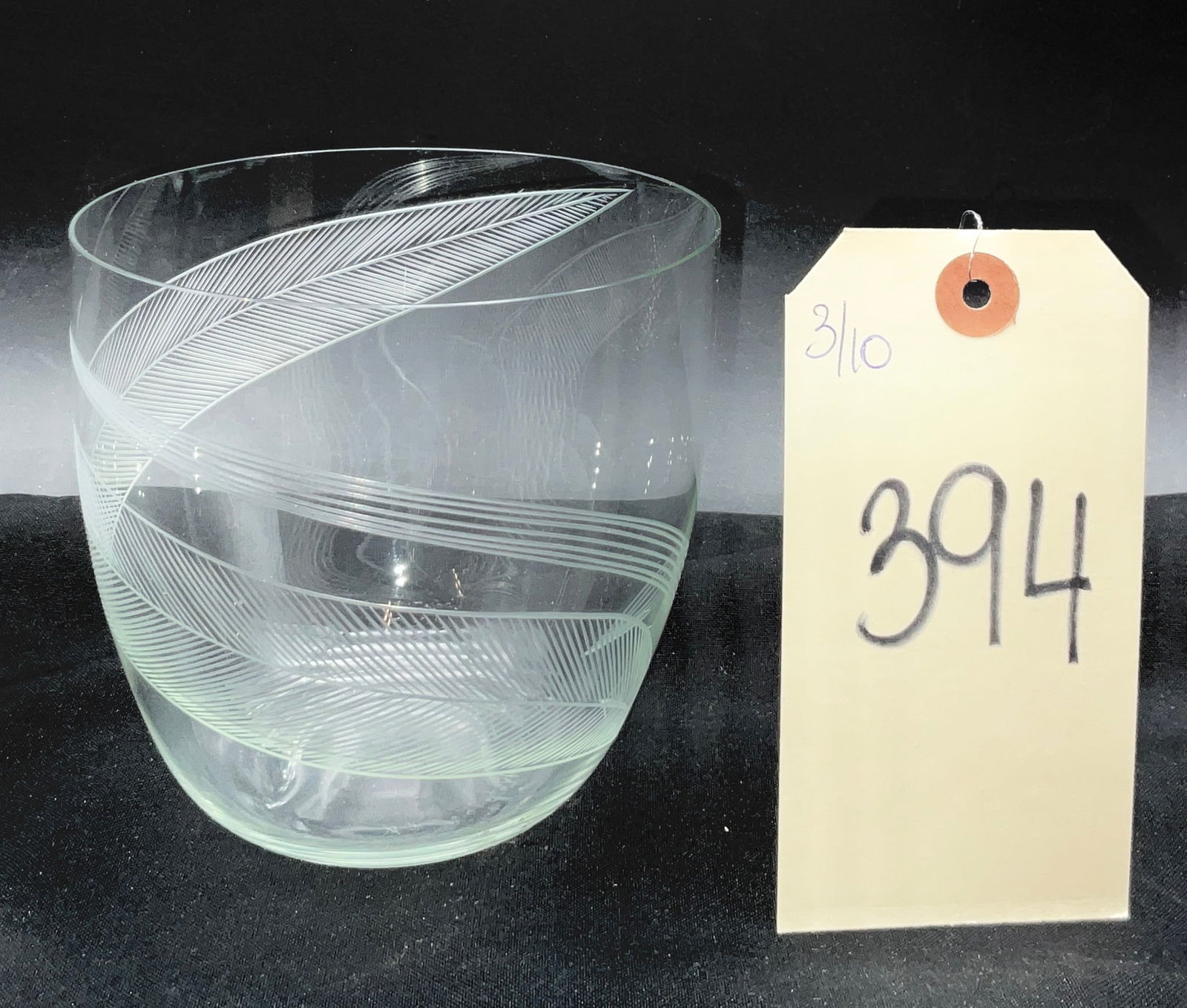 Kaj Franck for Nuutajärvi Notsjö, Fine-Line Engraved Art Glass Bowl, Signed (1 of 3)