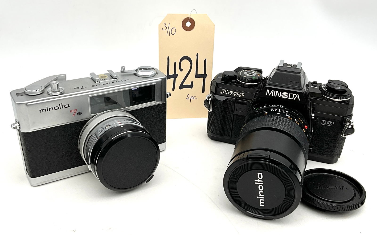 A Pair of Vintage Minolta 35mm Film Cameras: Hi-Matic 7s Rangefinder and X-700 SLR (1 of 4)