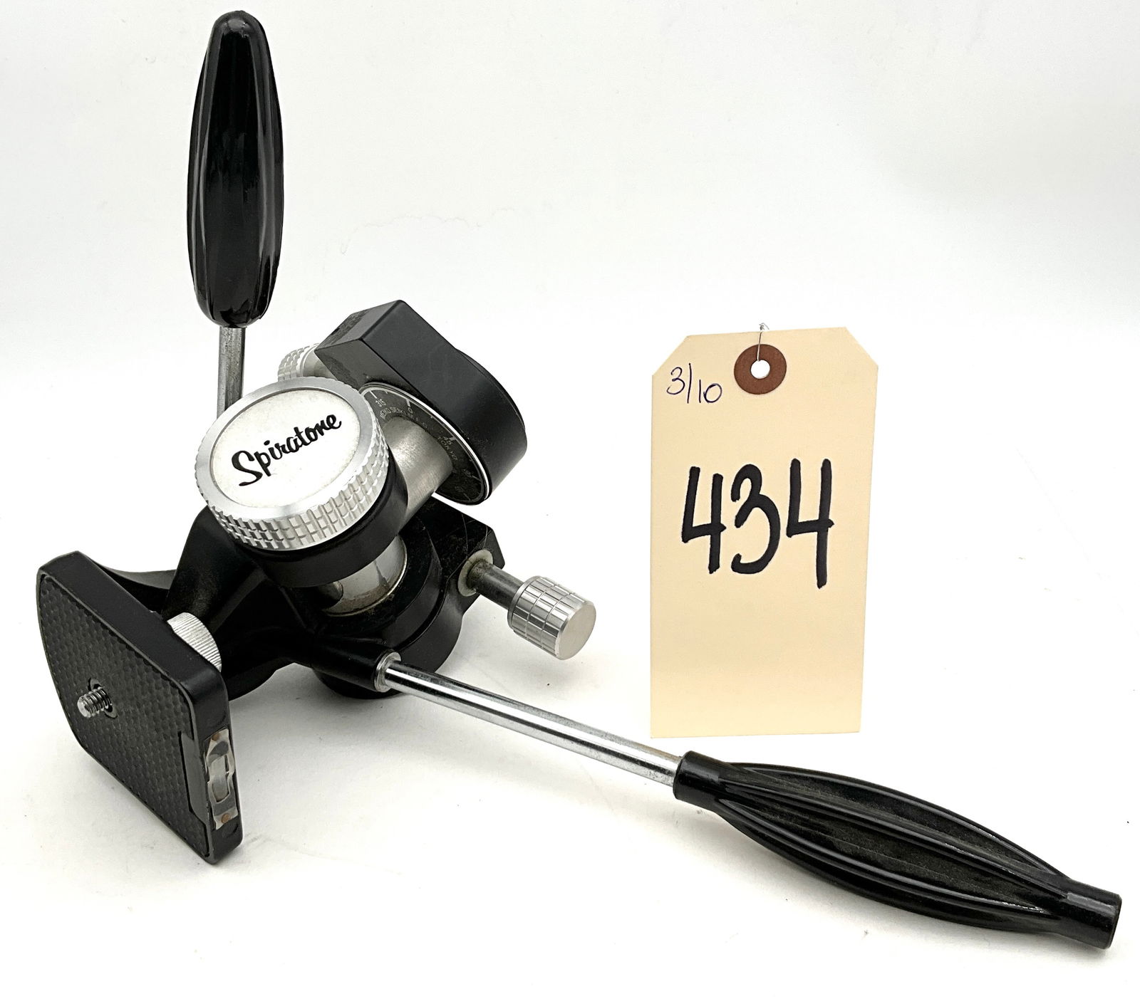 Spiratone Professional 3-Way Pan/Tilt Tripod Head with Spirit Level: This Spiratone Professional 3-Way Pan/Tilt Head was manufactured by Meiko Seiki Co. Ltd. in Tokyo, Japan, under Patent Number 1147905. The robust cast metal construction features a black enamel finish