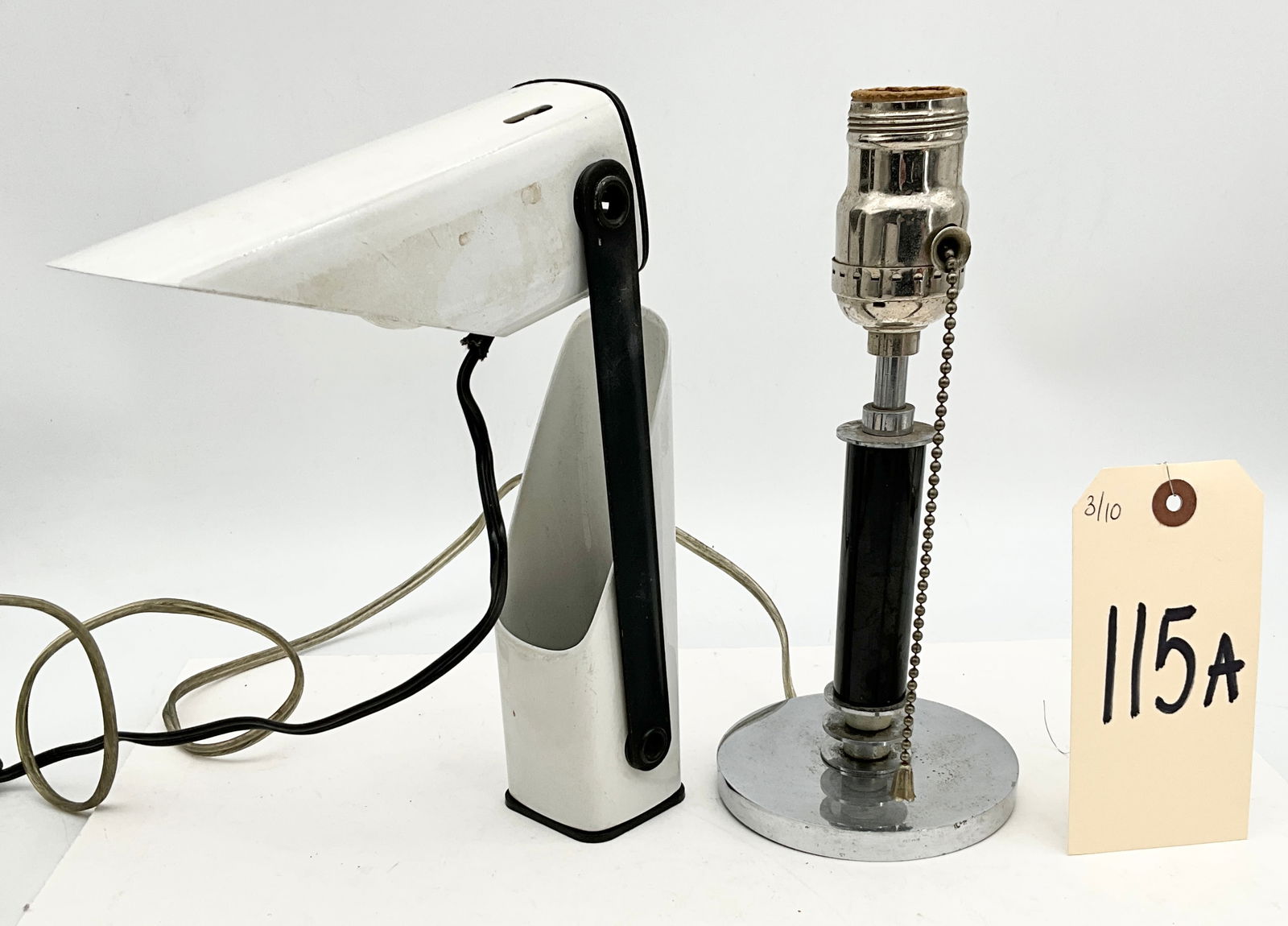 Art Deco Fare France Adjustable Desk Lamp and Machine Age Table Lamp Base: This lot features two Art Deco lighting pieces including an adjustable desk lamp attributed to Fare, France, circa 1930s, and a Machine Age table lamp base. The Fare lamp is constructed of white ename