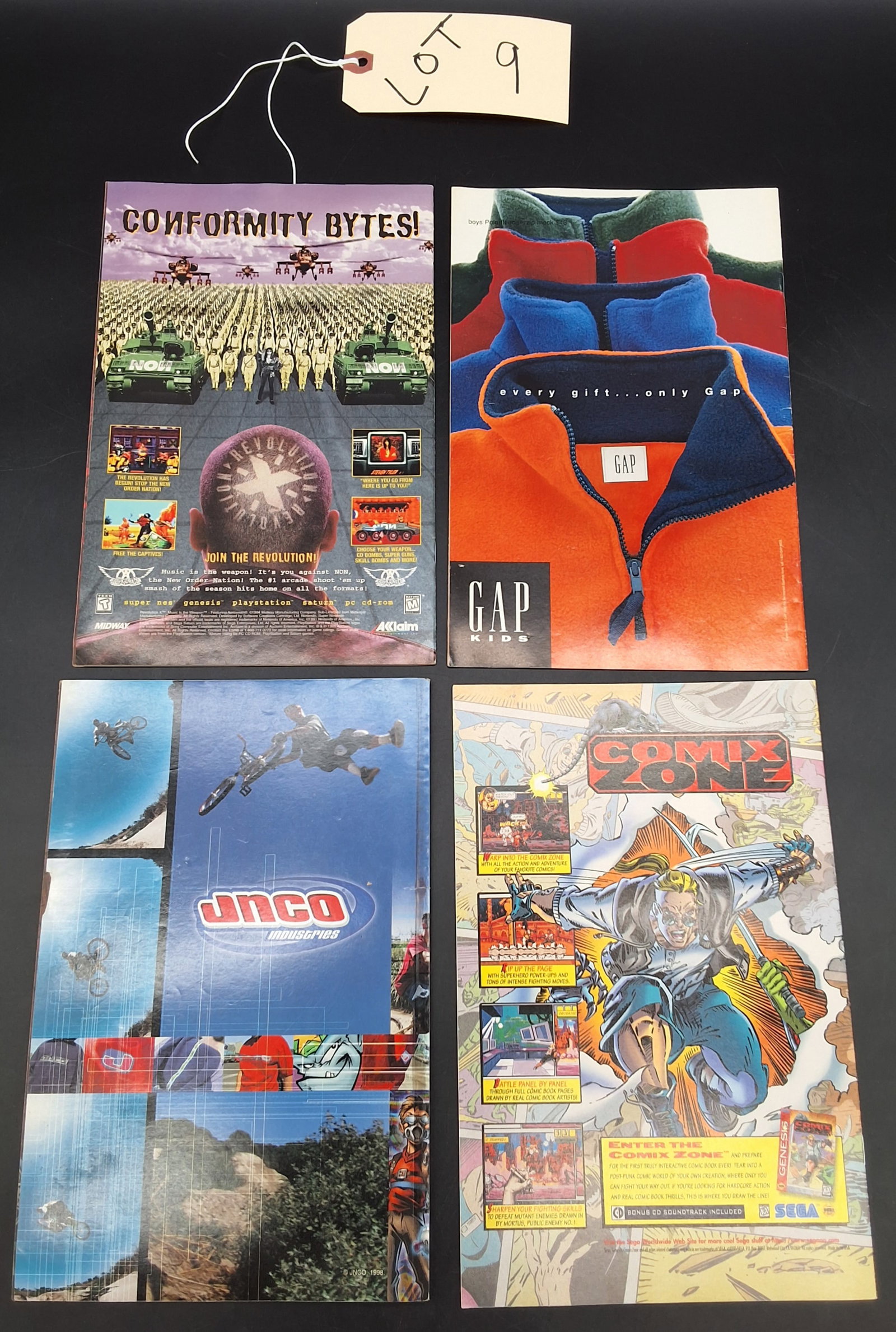 Lot of 4 DC Comics: Green Lantern and Superboy - 2
