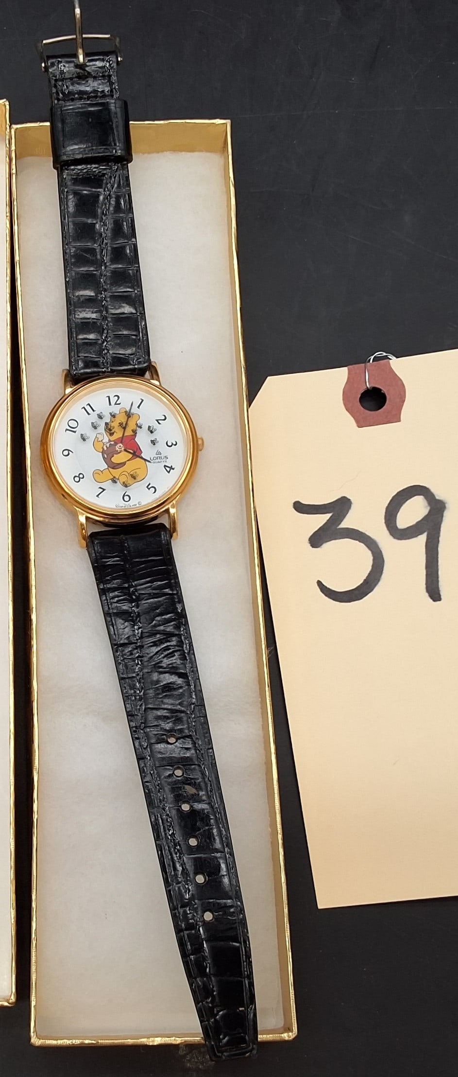 Walt Disney Winnie the Pooh Lorus Watch V531-8A00: Walt Disney Winnie the Pooh Lorus Watch V531-8A00 Condition All property is sold in "as is" condition and all sales are final. Teel Auctions and its consignor make no representations or warranties,