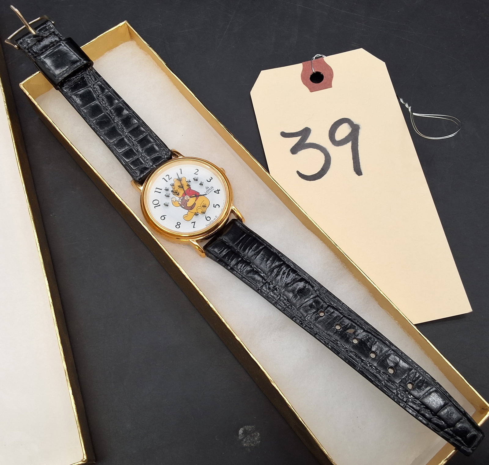 Walt Disney Winnie the Pooh Lorus Watch V531-8A00 - 2
