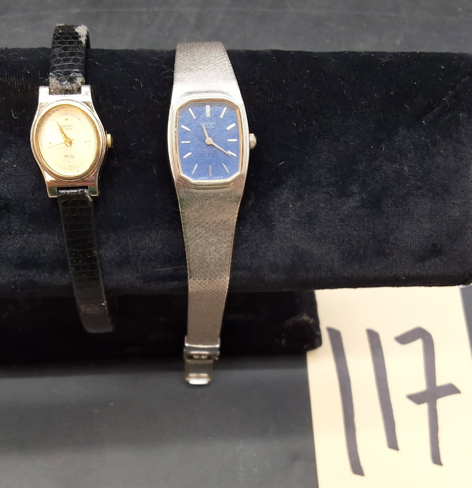 Lot of 2 Seiko Quartz watches: Lot of 2 Seiko Quartz watches Condition All property is sold in "as is" condition and all sales are final. Teel Auctions and its consignor make no representations or warranties, express or implied,