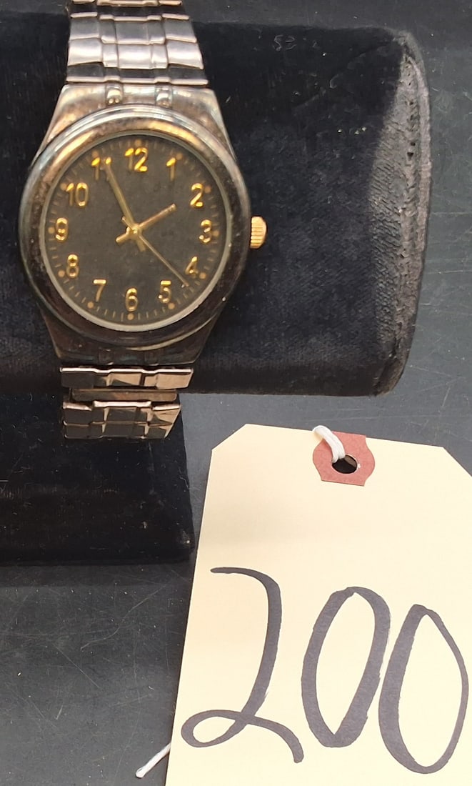 Unmarked black men's watch: Unmarked black men's watch Condition All property is sold in "as is" condition and all sales are final. Teel Auctions and its consignor make no representations or warranties, express or implied, with