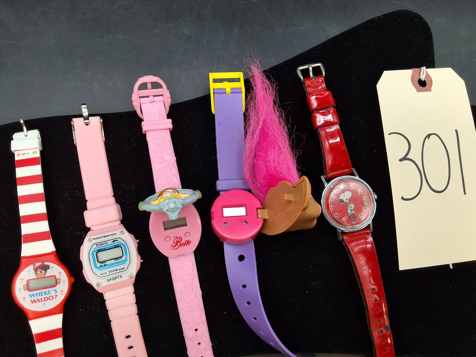 Lot of 5 Vintage Kid Watches and 2 Pens: Trolls, Snoopy, Where's Waldo, Disney - 2