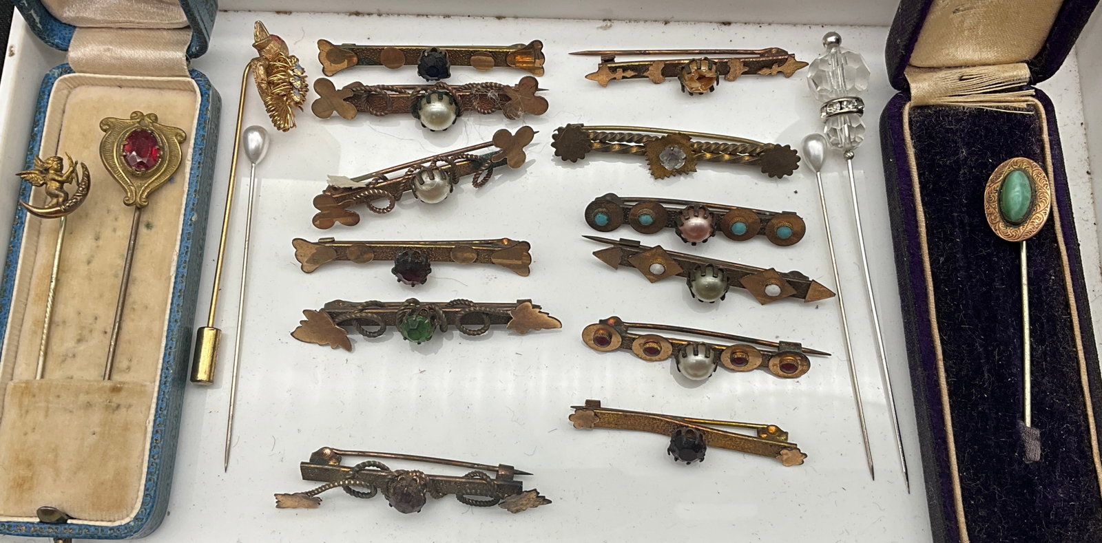 An Assortment of Late Victorian and Edwardian Gold-Tone Bar Brooches and Stickpins - 2