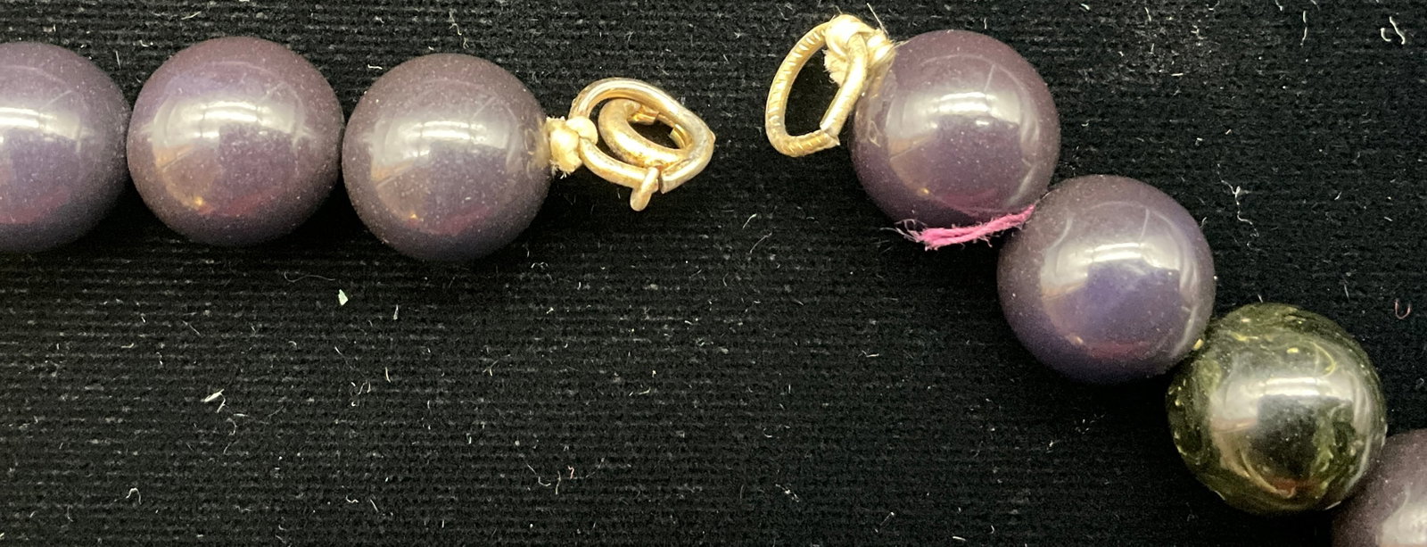 Three-Piece Bakelite Jewelry Set - 4